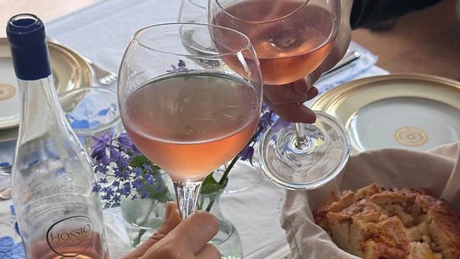 A Rosé Tasting Guide: Colour, Aroma, Palate and Finish - Hossio Wines | Boutique Portuguese Rosé  | Serra d’Ossa Alentejo